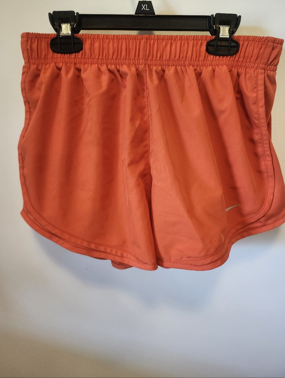 NIKE Women's Bright Orange Athletic Shorts Size Medium